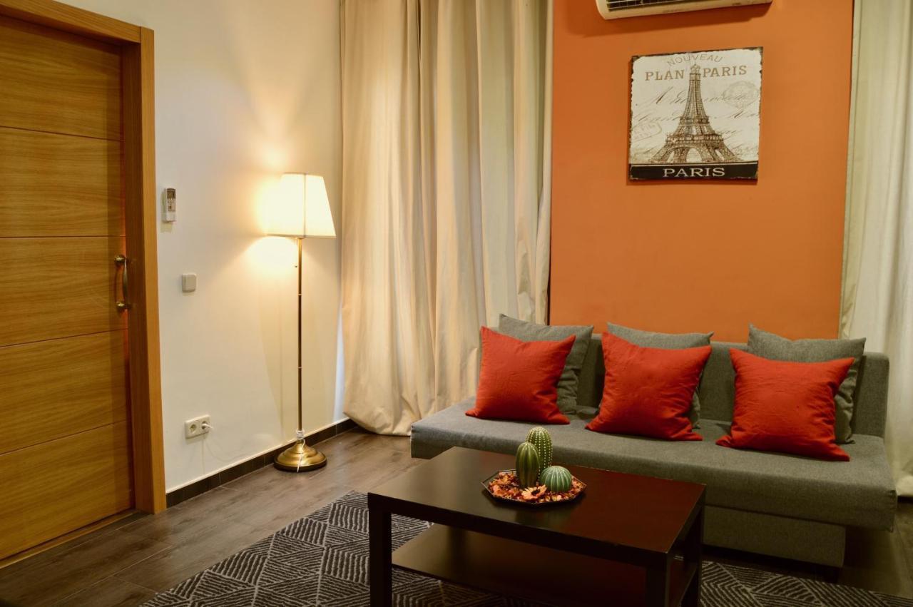 Apartamentos Fuencarral Madrid Exterior photo
